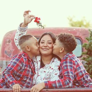 Meet your Posher, Candice